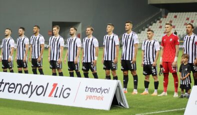 1. Lig’de son sırada yer alan Altay’da 25 futbolcu forma giydi