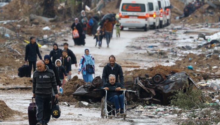 UNICEF: Gazze Şeridi’nde yarısı çocuk 1,7 milyon Filistinli yerinden edildi