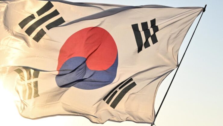 Güney Kore’den tahliye emri: Kuzey yaklaşık 200 top mermisi ateşledi