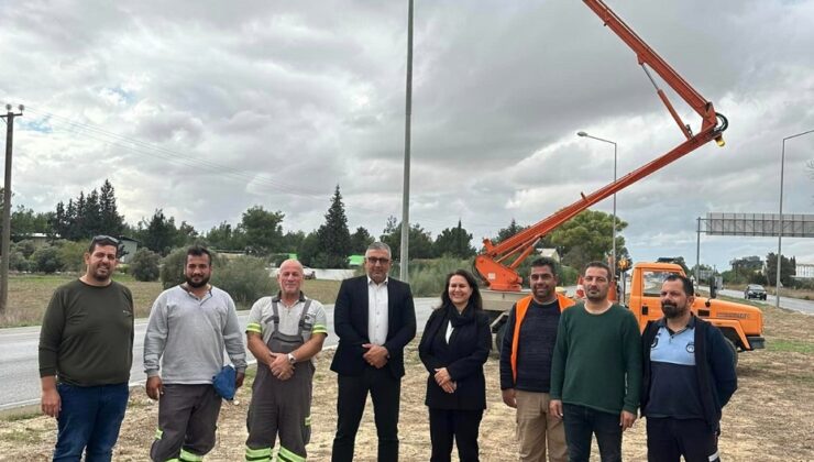 Lefkoşa-Gazimağusa Anayolu üzerindeki kavşaklarda bulunan yol aydınlatma sistemlerindeki arızalar giderildi