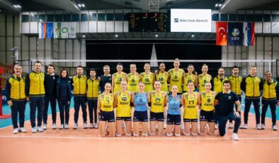 Voleybolda Fenerbahçe CEV’de çeyrek finali garantiledi