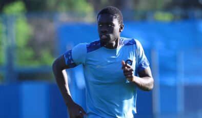 Adana Demirspor Badou Ndiaye ile yollarını ayırdı