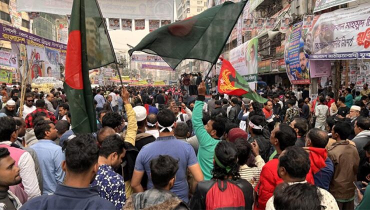 Bangladeş seçim boykotlarının gölgesinde sandığa gidecek