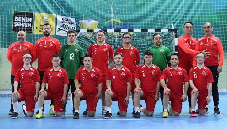 Down Sendromlu Futsal Milli Takımı başarılarının sırrını “birliktelik” olarak görüyor