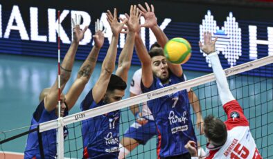 Voleybolda Halkbank Gas Sales Daiko’ya yenildi