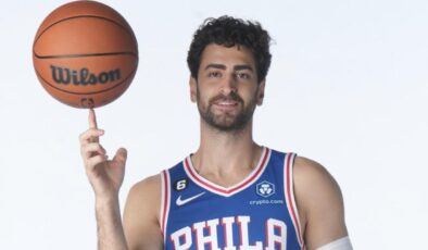 NBA’de 76ers forması giyen Furkan Korkmaz Indiana Pacers’a takas edildi