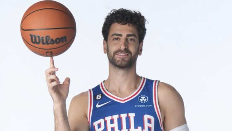 NBA’de 76ers forması giyen Furkan Korkmaz Indiana Pacers’a takas edildi