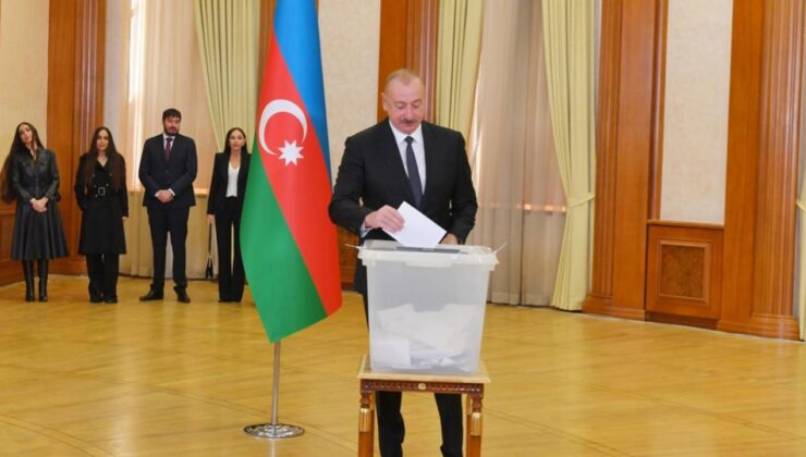 Aliyev oyunu işgalden kurtarılan ‘Hankendi’de kullandı