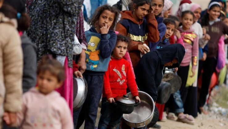 UNRWA: Gazze’de kıtlık yaşanmaması için daha fazla gıda tedarikine ihtiyaç var