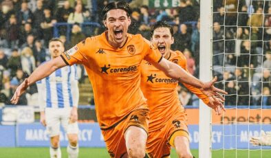 Abdülkadir Ömür asist yaptı Hull City kazandı