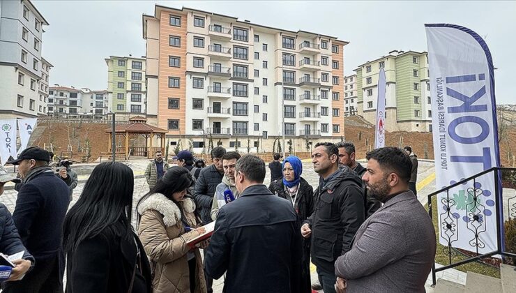 Medya mensupları Malatya’da deprem bölgesi hakkında bilgilendirildi