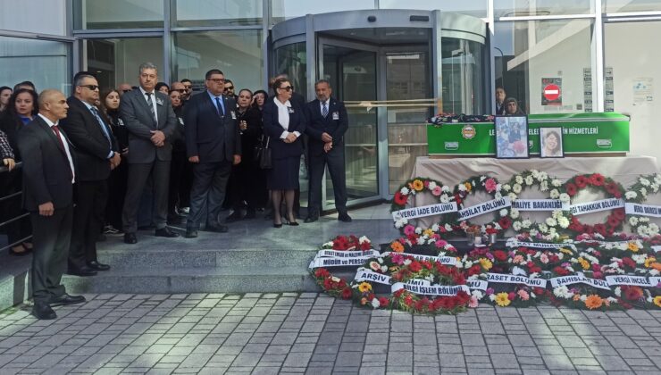 Rüya Eyüpoğlu için Gelir ve Vergi Dairesi’nde tören düzenlendi