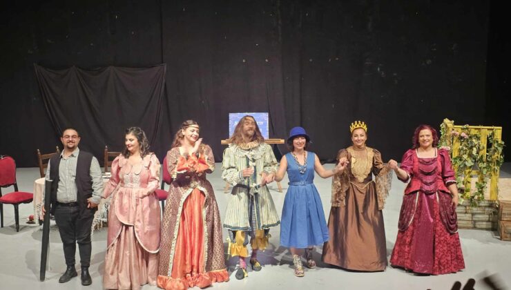 “Shakespeare’in Şen Kadınları” Mağusa’da sahnelendi