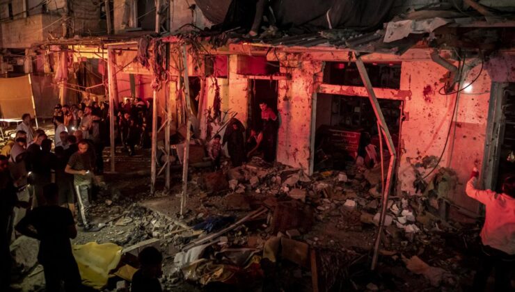 İsrail ordusu Refah’ta bir evi bombaladı, 4’ü çocuk 7 Filistinli öldü