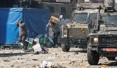 Soykırımcı İsrail ordusu Batı Şeria’nın Nablus kentine baskın düzenledi