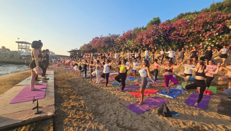 “Herkes için Yoga” sloganıyla Girne’de yoğa etkinliği düzenlendi