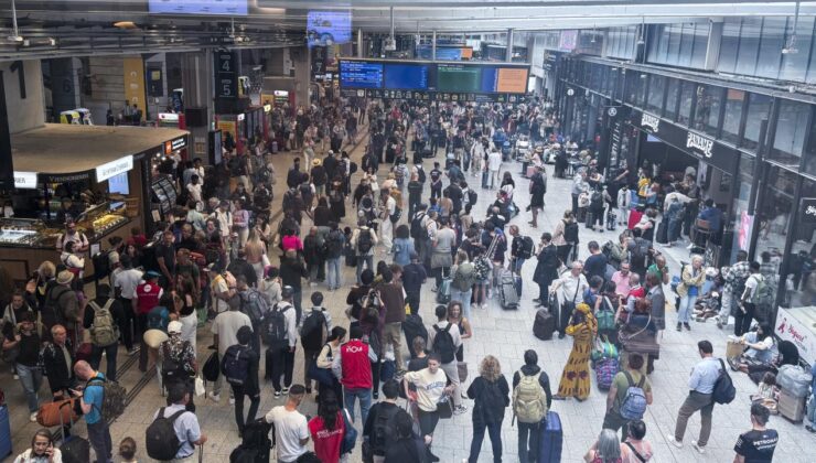 Fransa’da olimpiyat açılışı öncesi tren hatlarının devre dışı kalması yolcuları mağdur etti