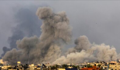 Katil İsrail’in Gazze’de gün boyu devam eden saldırılarında 24 Filistinli hayatını kaybetti