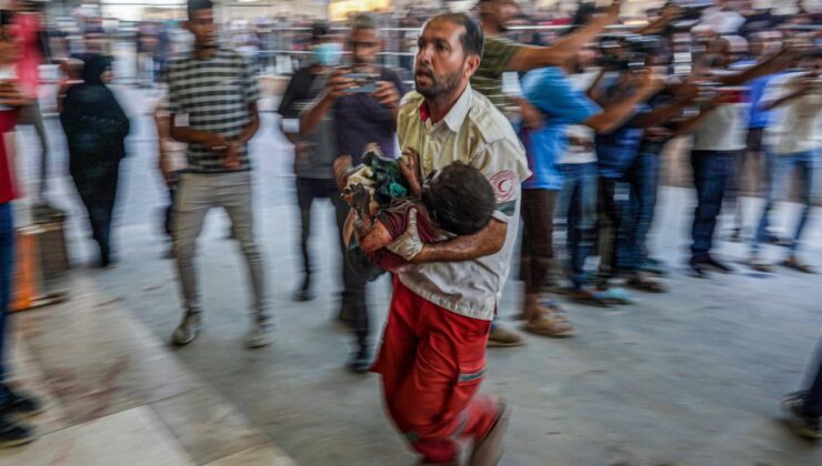 İsrail Filistinlilerin sığındığı okulu bombaladı: Ölü ve yaralılar var