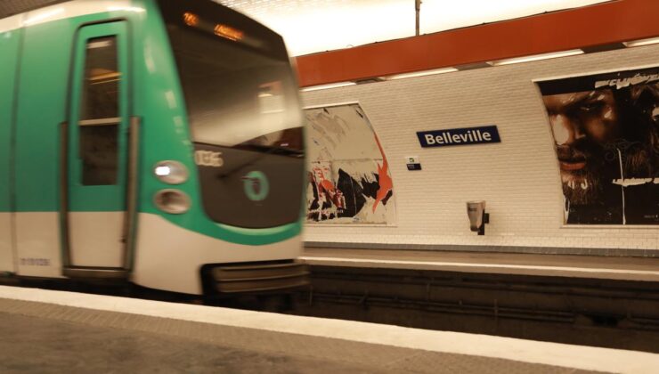 Paris’te metro seferlerinde aksamalar yaşandı