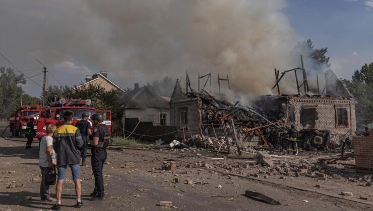 Rusya: Ukrayna’da askeri hedefleri son bir haftada 33 grup saldırısıyla vurduk