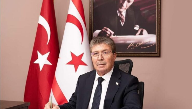 Başbakan Üstel: Sayın Akıncı’ya acil şifalar diliyorum