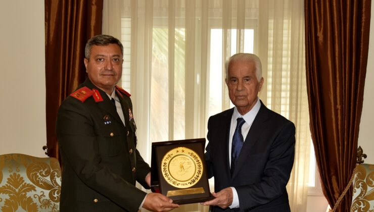 3’üncü Cumhurbaşkanı Eroğlu, Güvenlik Kuvvetleri Komutanı Tuğgeneral Görgülü’yü kabul etti