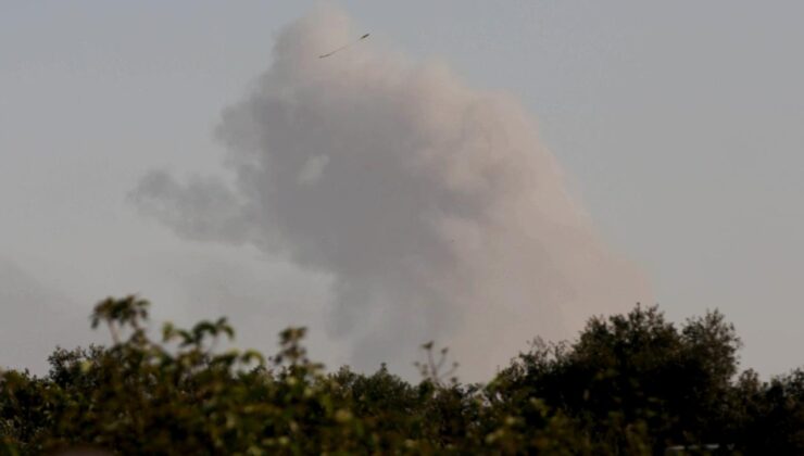 Katil İsrail ordusunun Gazze’de evini bombaladığı sivil savunma görevlisi hayatını kaybetti