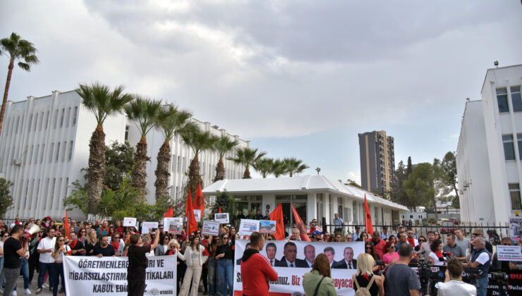 KTOEÖS, Başbakanlık önünde eylem yaptı