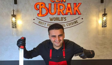 CZN Burak’ın restoran fişi ortaya çıktı! Adisyondaki fiyatlar tartışma yarattı! 3 kişi bakın ne kadar hesap ödedi…