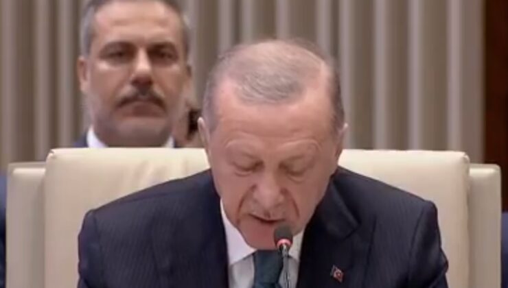 TC Cumhurbaşkanı  Erdoğan: KKTC’nin teşkilatımızın bugünkü zirvesinde onur konuğu olarak yer alması dayanışma irademizin tezahürüdür. Kendilerinin yakın zamanda tam üye olarak yer almasını bekliyoruz. Kıbrıs’ta adil çözüm için Türk dünyasına sorumluluk düşüyor