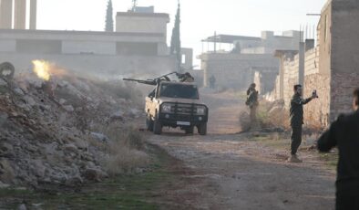 Esad rejimi karşıtı silahlı gruplar, Halep kent merkezinin orta kesimlerine ulaştı