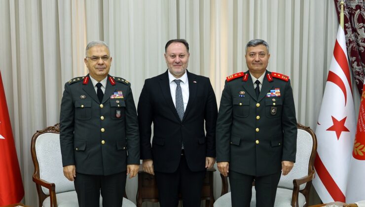 Meclis Başkanı Öztürkler, Tümgeneral Kılınç ve Tümgeneral Görgülü ile görüştü