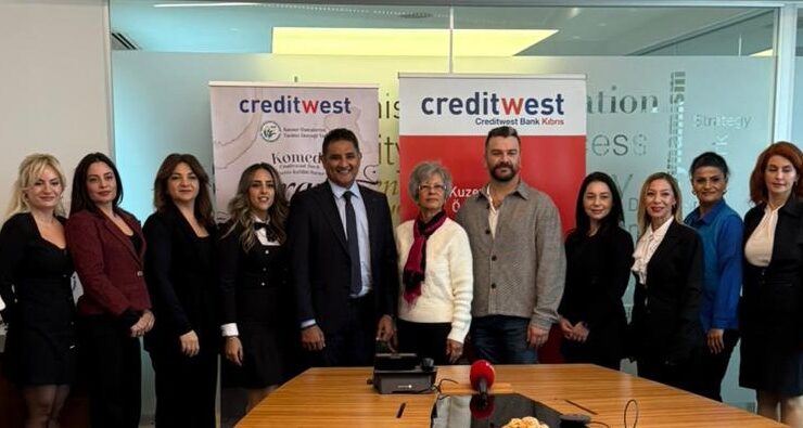 Creditwest Bank çalışanlarının sahneleyeceği “Drama Latte” oyunu tanıtıldı