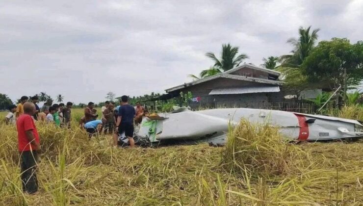 Filipinler’de küçük uçak düştü: 4 kişi öldü