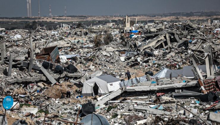 Soykırımcı İsrail’in Gazze Şeridi’ndeki saldırılarında ölenlerin sayısı 48 bin 453’e yükseldi