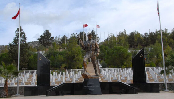 Çanakkale Zaferi ve şehitler yarın düzenlenecek törenlerle anılacak