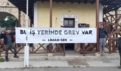 Liman-Sen Gazimağusa Limanı’nda tam gün uyarı grevi yapıyor