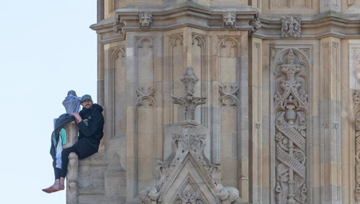 Big Ben’e çıkarak Filistin bayrağı açan protestocu eylemi sonlandırdı